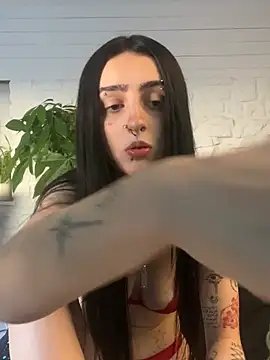 bellaxlauren live cam on StripChat
