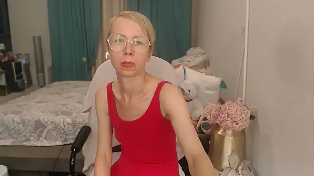 LuxuryNika