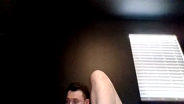 mikecloudyhawk - Mikecloudyhawk's free webcam - UK Sex Cams