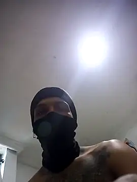 jesusitojd03 - JesusitoJD03's free webcam - UK Sex Cams