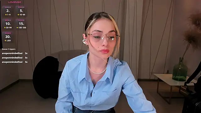 StacyWoods webcam