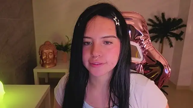sarita_09_s webcam