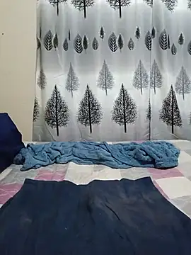 FreakyAngel3X live sex cam