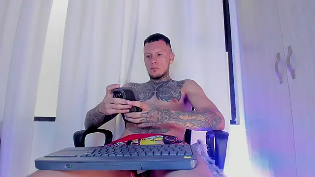Kings_Ultimate webcam