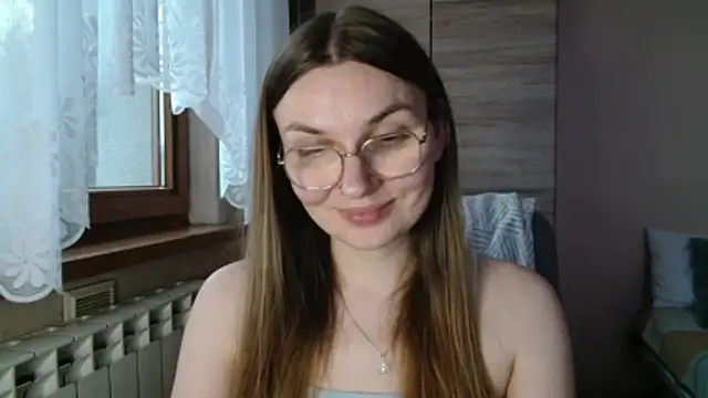 LooveELLYx webcam