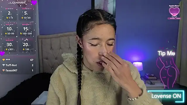 stephania_t webcam