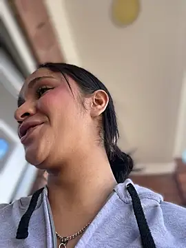 Isabella-Teen webcam