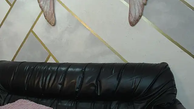 aria_wilde webcam