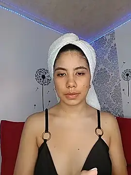 AylinLove_ webcam