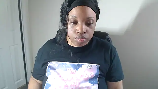 Sexymona1218 webcam