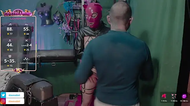 kenllyhot_and_valeriahell webcam