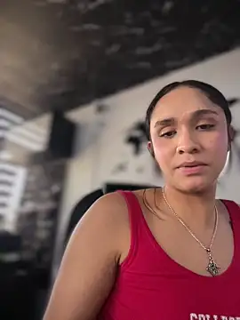 Isabella-Teen webcam