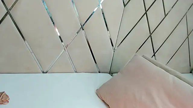 Fitraoray - Trans webcam sex chat