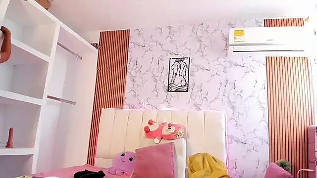 lilith_horny webcam