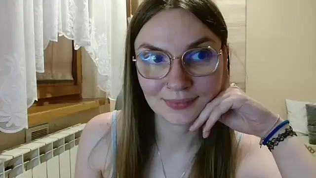LooveELLYx webcam