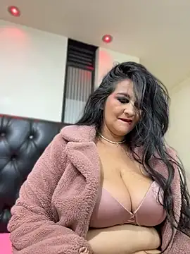 Mia_tits webcam
