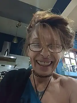 frozenwaffle (F mature) - Make me hot for you & 1vidperf
