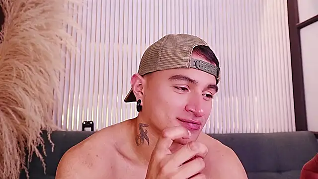 LiamDeep webcam