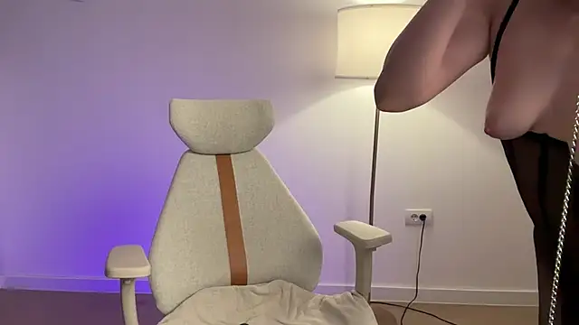 stacyluxxe webcam