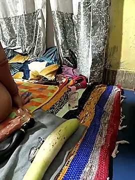 Hotty-Rani-Bhabi webcam