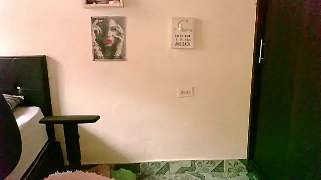 zaray_bella webcam