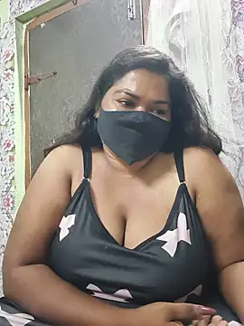 Liyaa_24 webcam