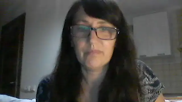 Elena48324 webcam