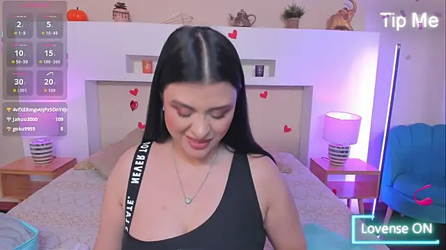 AnikaRomanoff_ webcam