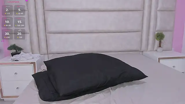 Liia_Collins webcam