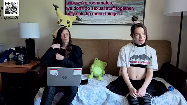 manicpixiedreamfrog webcam