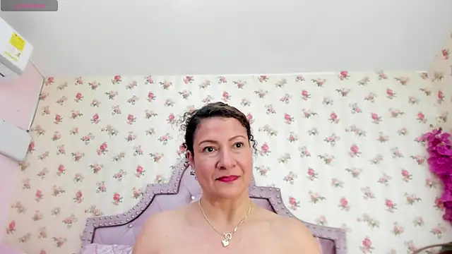crystal_watson0 webcam