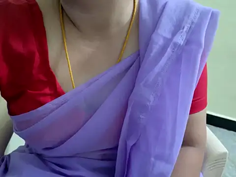 Tamillakshmi27 webcam