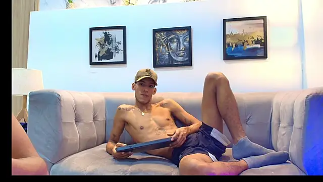 RED_BOYS_XXX webcam