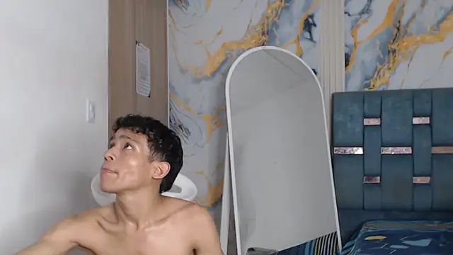 RONALDA_HOT26 webcam