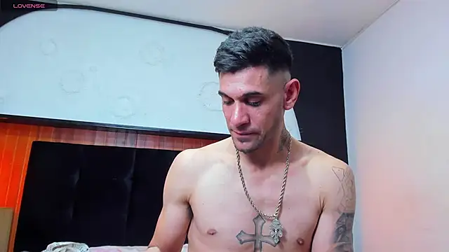 Stormandloganxx webcam