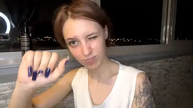 AntoinetteCrispell webcam