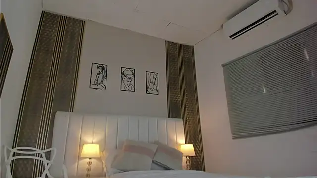 biky_brown webcam