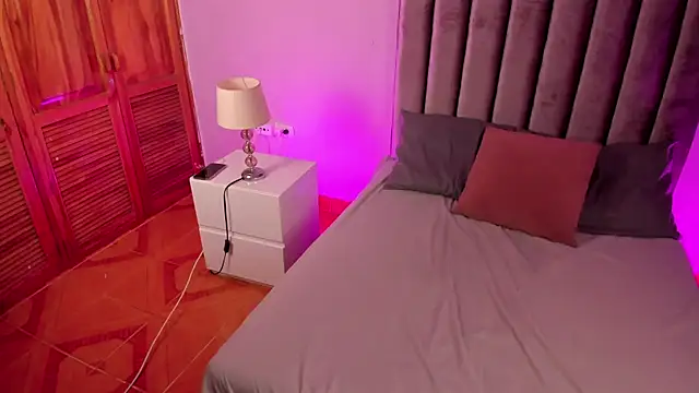 Nhicolas_Salazar webcam