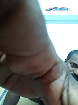 TinyBoy27 webcam
