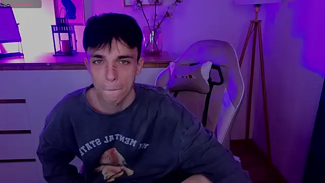 ClarkChaos_ webcam
