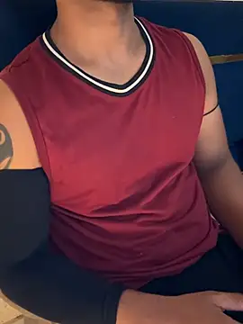 indian_Hunk webcam