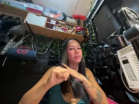 _asianjhayrica_ webcam