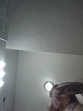 HollyTattoo webcam