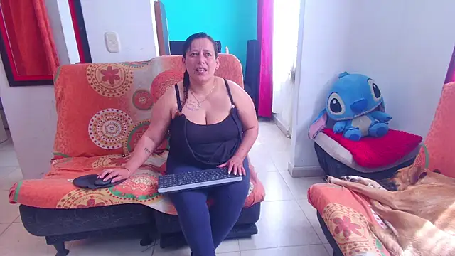 Diana_Lozano webcam