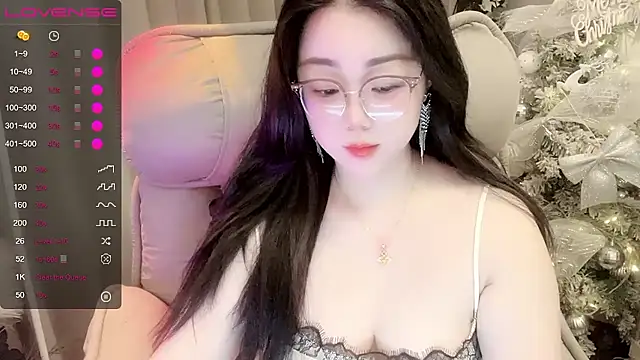 Monica-666888- webcam
