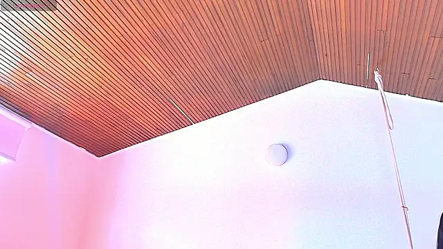 mia_gyutarouwu webcam