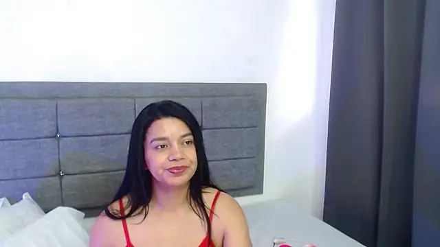 Emily_milfF webcam