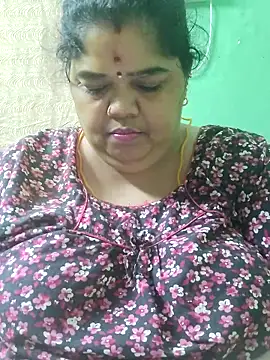 tamilthanushri live cam on StripChat
