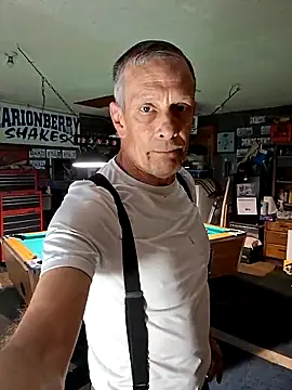 truckdawg2023 - Truckdawg2023's free webcam - UK Sex Cams