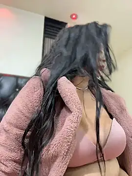 Mia_tits webcam